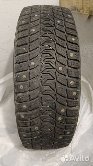 Michelin Latitude X-Ice North 3 215/65 R16