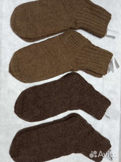 Вязаные носки из верблюжьей шерсти