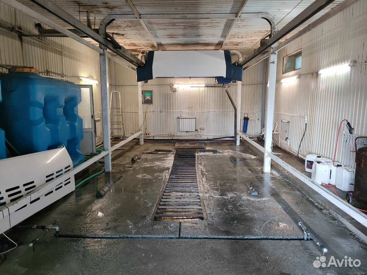 Робот мойка для авто