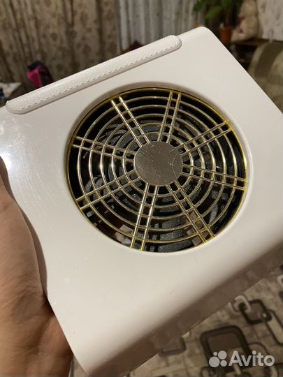 Пылесос для маникюра