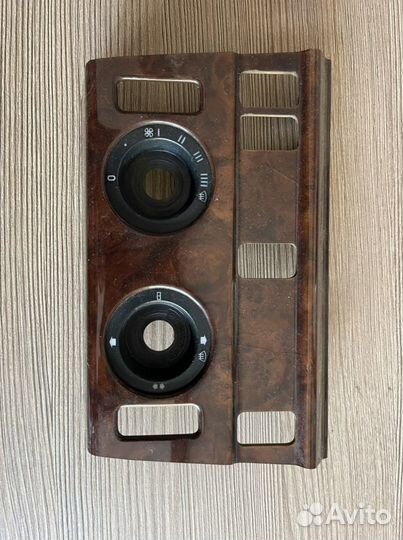 Накладка салона дерево корень ореха Мерседес 124 2