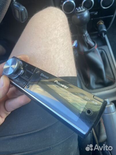 Пионер DEN 8400 BT