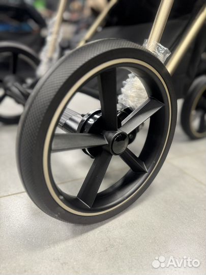 Коляска Roan Sol Luxury 2 в 1