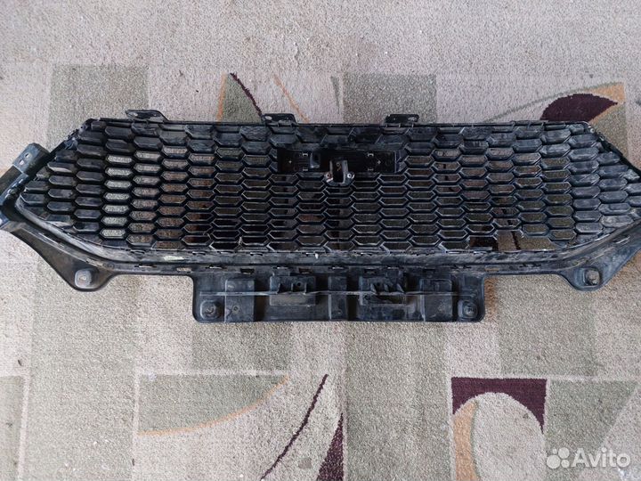 Решетка радиатора haval f7x