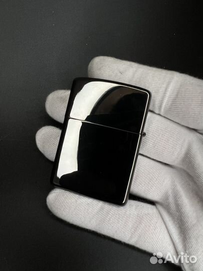 Зажигалка бензиновая zippo