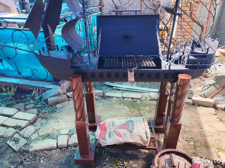 Корабль Мангал