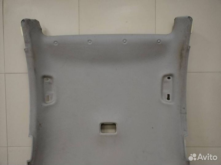 Обшивка потолка Hyundai Solaris