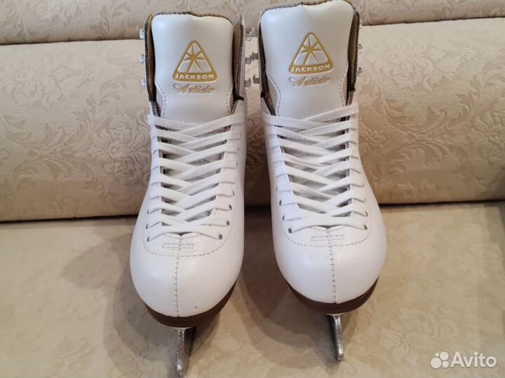 Фигурные коньки для девочек Jackson JS1791 Artiste