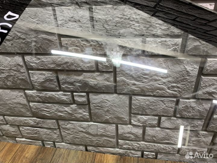 Renault Duster Стекло кузовное глухое LH