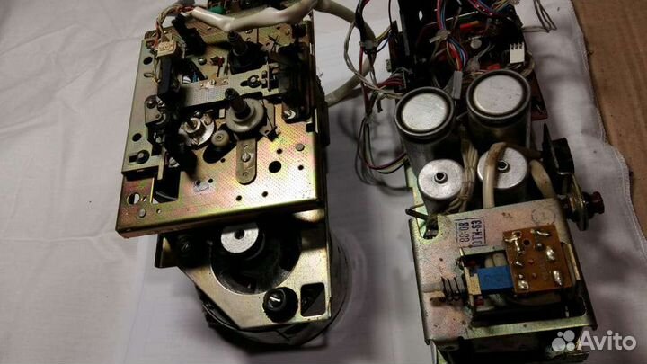 Запчасти на магнитофон 