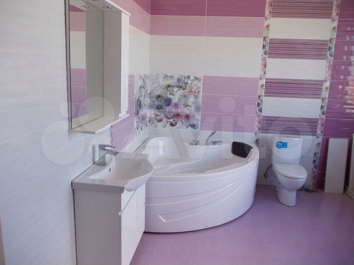 Коттедж 275 м² на участке 30 сот.