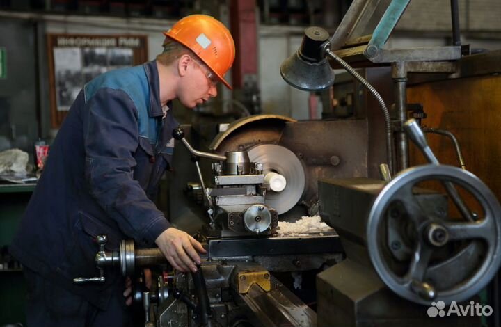 Токарь-универсал (вахта Елабуга)