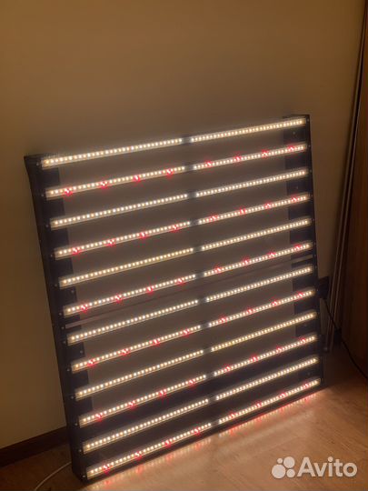 Светодиодная фитолампа Quantum Sun 600W