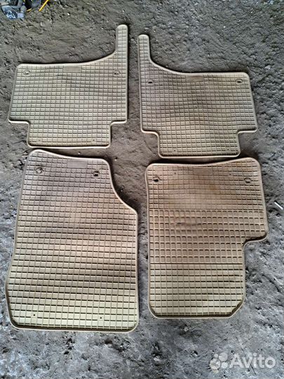 Коврики салона на Volkswagen Touareg