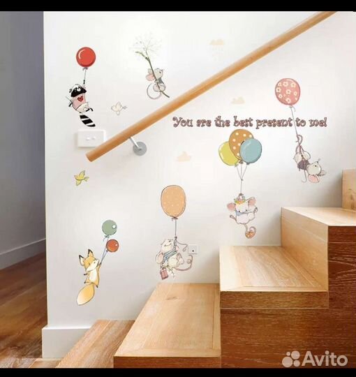 Интерьерные наклейки