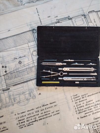 Готовальня у 14 СССР