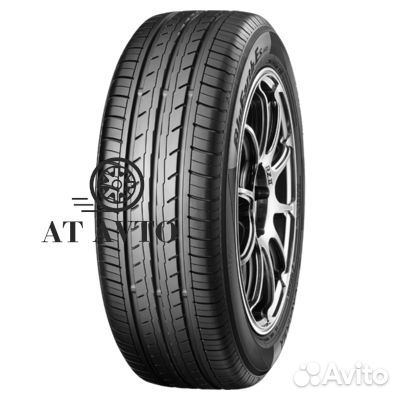 Yokohama BluEarth-ES ES32 215/55 R16