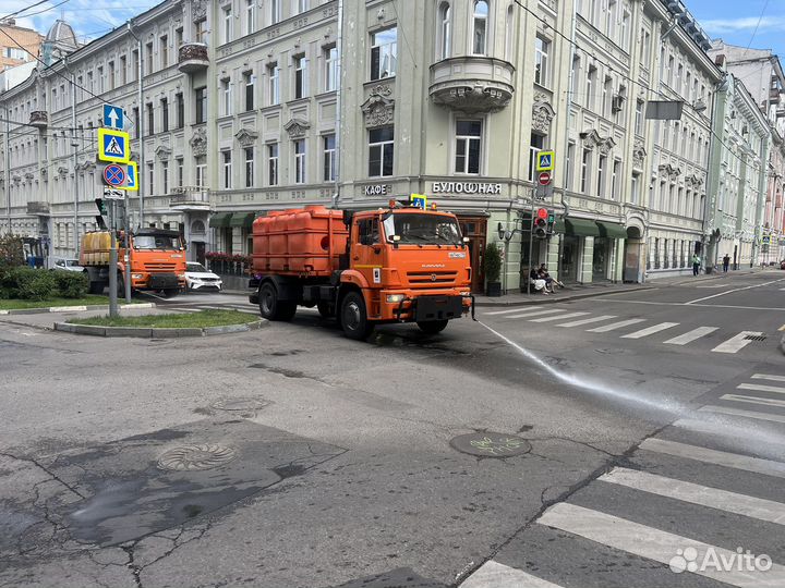 Водитель коммунальной техники