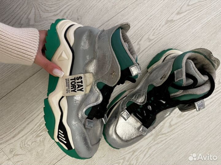 Кроссовки ботинки осень зима