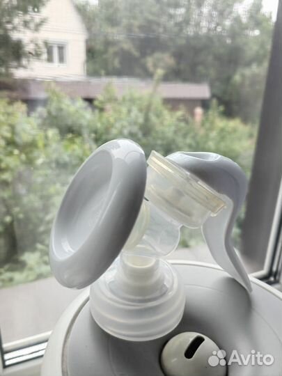 Молокоотсос Avent Natural ручной