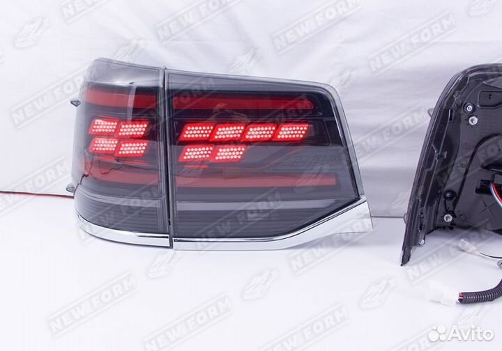 Фонари стиль Lexus Toyota Land Cruiser 200 рест