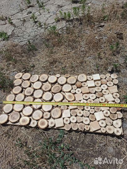 Панно из дерева, спилы дерева, декор