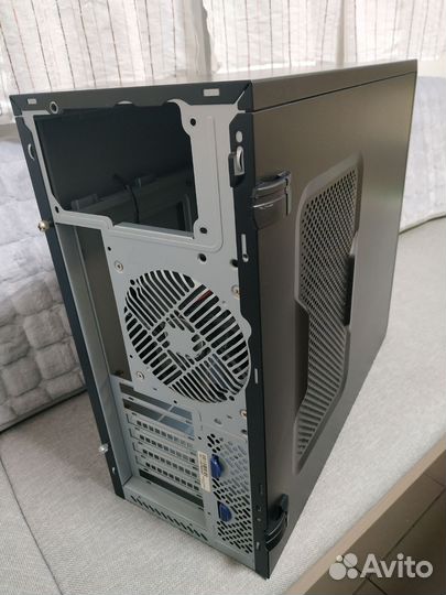 Корпус InWin PE689 ATX