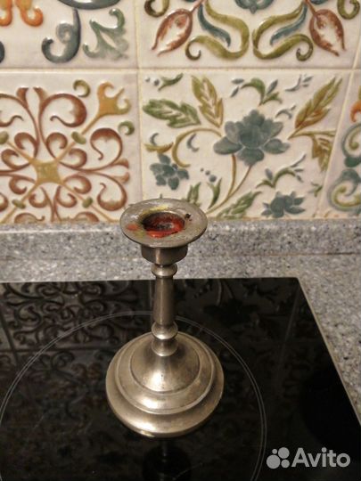 Подсвечник