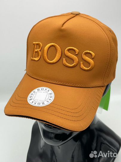 Бейсболка Boss