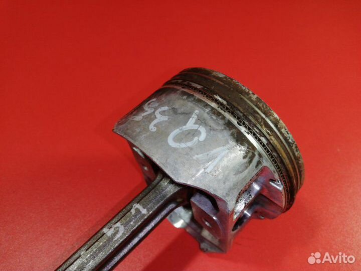 Поршень с шатуном Infiniti Fx35 S50 VQ35DE