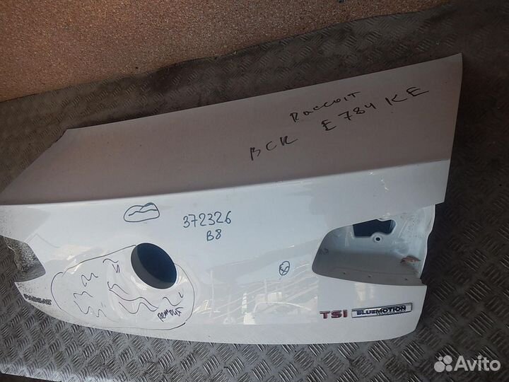 Крышка багажника Volkswagen Passat