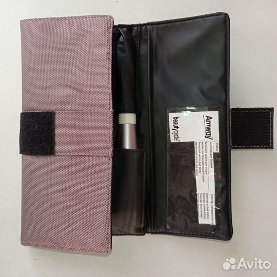 Кисти профес.для макияжа+сумка Нов. Бренд Amway