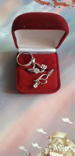 Комплект из серебра