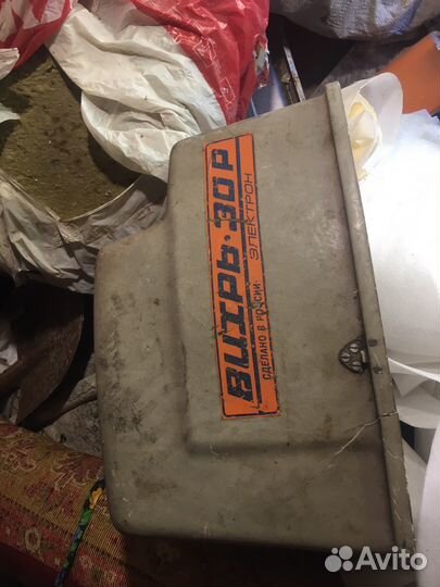 Крышка лодочного мотора вихрь