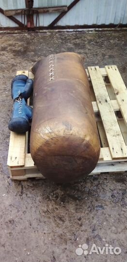 Боксерская груша подвесная
