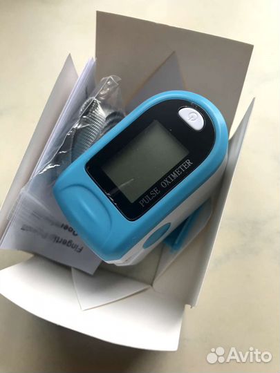 Цифровой градусник пульсоксиметр