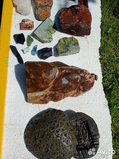 Камни и минералы. Для коллекции и работы