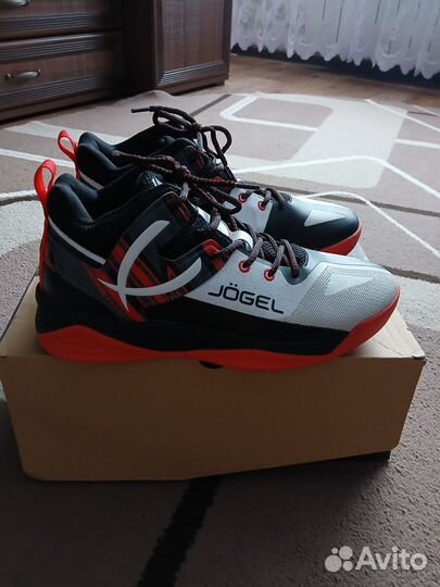 Кроссовки мужские