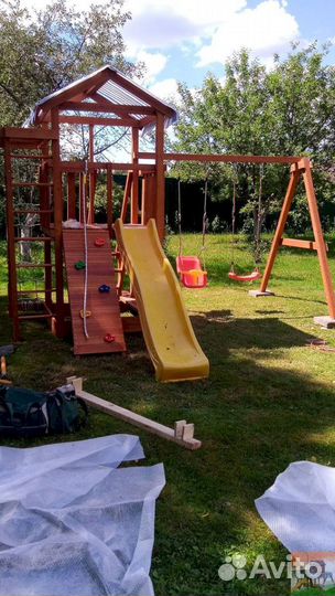 Детская площадка с установкой