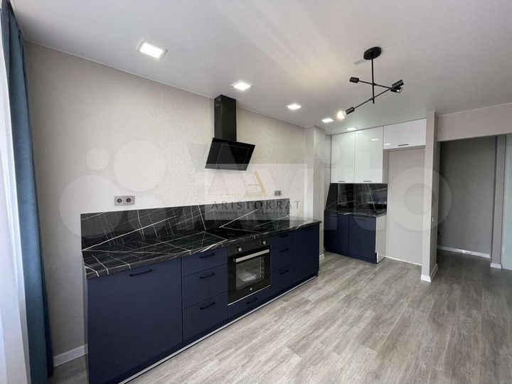 2-к. квартира, 66,4 м², 10/15 эт.