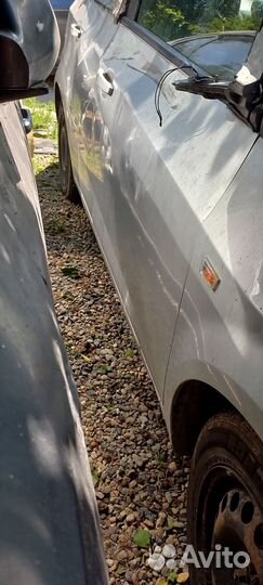 Chevrolet aveo т300 машина по запчестям
