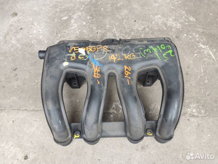 Коллектор впускной пластик 1.9D fiat scudo,Peugeot