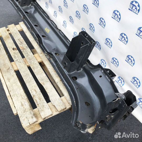 Усилитель бампера Volvo FH/FM4