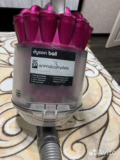 Пылесос Dyson dc 37