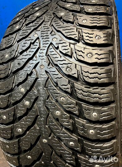 Nokian Tyres Hakkapeliitta 9 245/40 R18