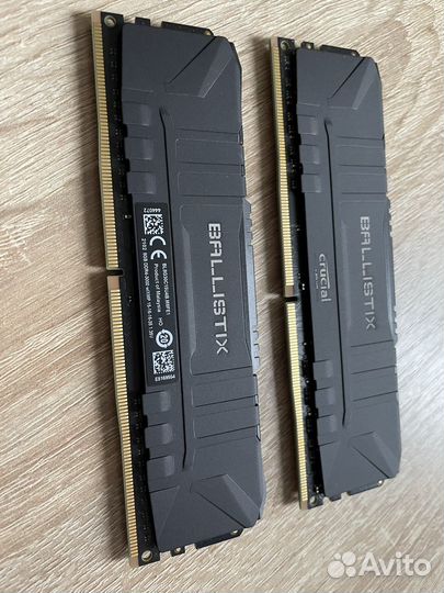 Оперативная память Crucial Ballistix DDR4 16GB