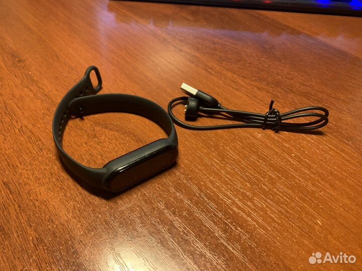 Фитнес браслет xiaomi mi band 6