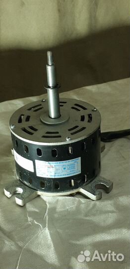 Двигатель от стиральной машины whirlpool AWG 233