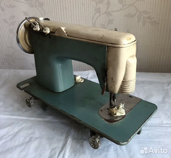 Швейная машинка на запчасти
