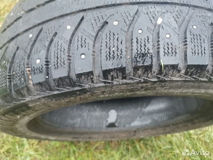 Bridgestone Ice Cruiser 7000 205/55 R16